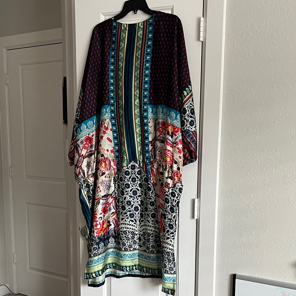 Bohemian Patterned Multicolor Maxi Dress - Picture 4 of 6